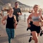 קבוצה לוגו של עושים קצת ספורט... הליכות /ריצות משותפות